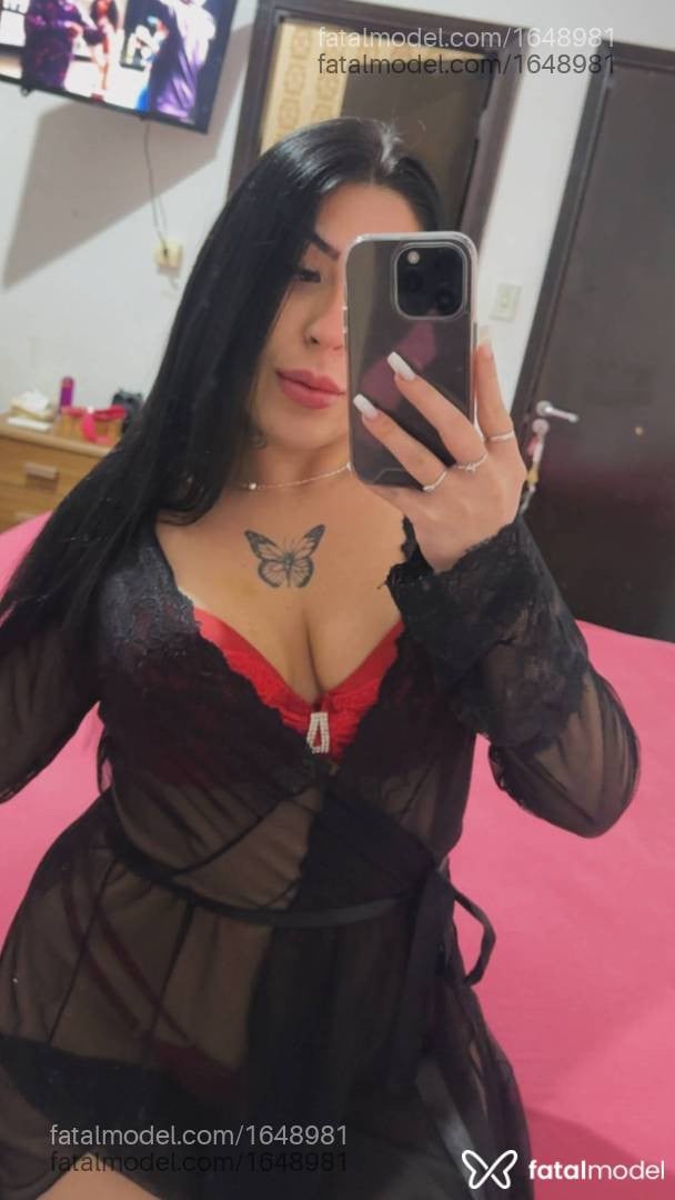 Acompanhante mulher com cabelo castanho de olhos verdes - Bruna Miler