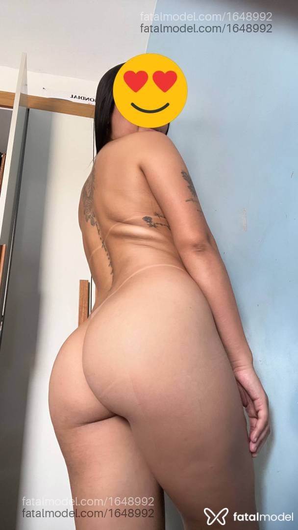 Acompanhante mulher morena (o) de olhos castanhos - Vitória