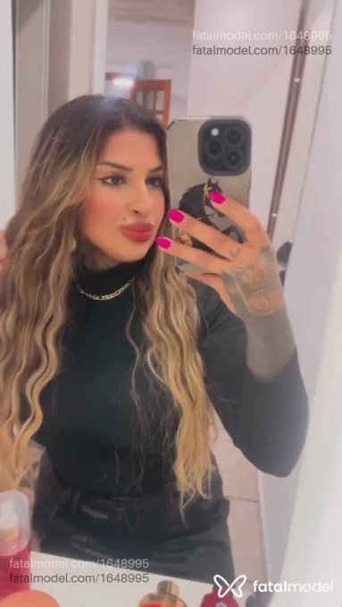 Acompanhante mulher loira (o) de olhos castanhos em São Paulo - Mell