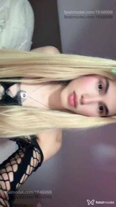 Acompanhante mulher trans loira (o) de olhos pretos em Goiânia Acompanhante mulher trans loira (o) de olhos pretos em Goiânia - Luisa Oliver