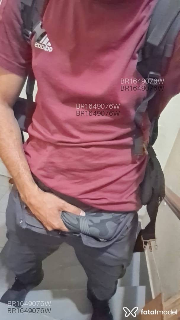Acompanhante homem com cabelo castanho de olhos castanhos em Rio de Janeiro - Bruno