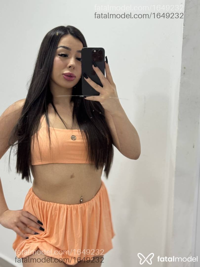 Acompanhante mulher morena (o) de olhos castanhos - Bianca bueno