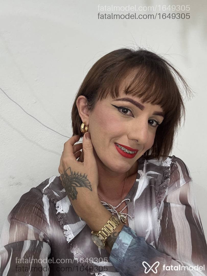 Acompanhante mulher trans ruiva (o) de olhos castanhos em Matupá - Andressa