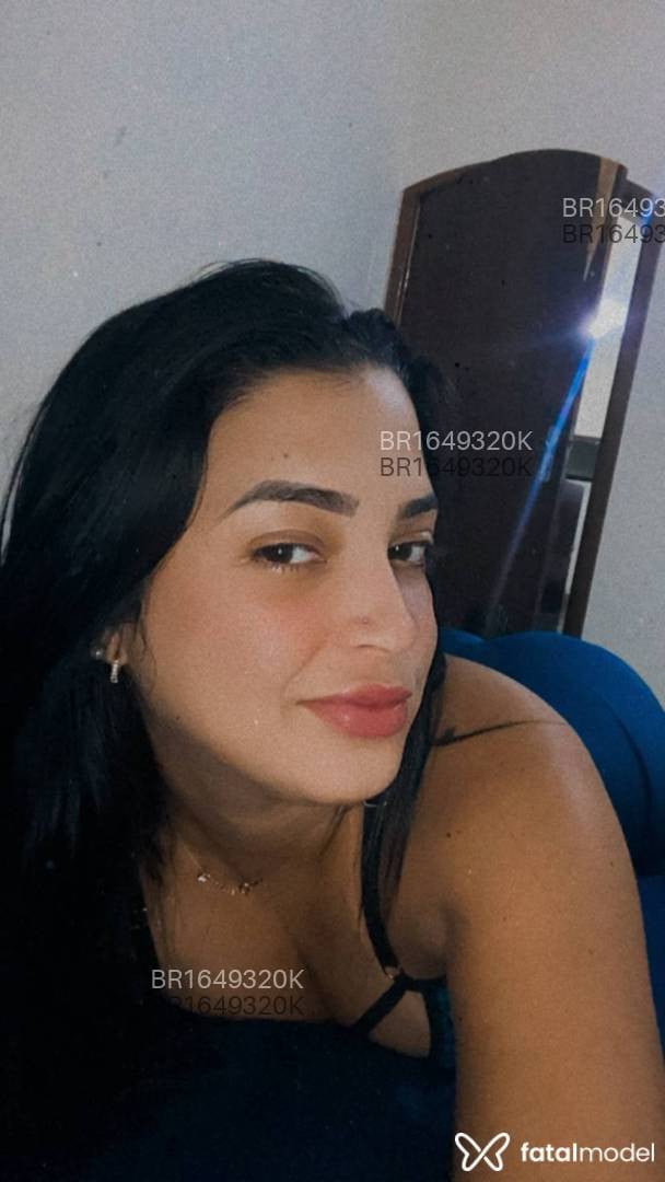 Acompanhante mulher morena (o) de olhos pretos em Franca - Ísiis