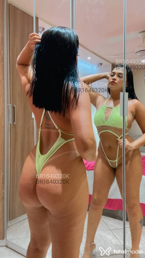 Acompanhante mulher morena (o) de olhos pretos em Franca - Ísiis