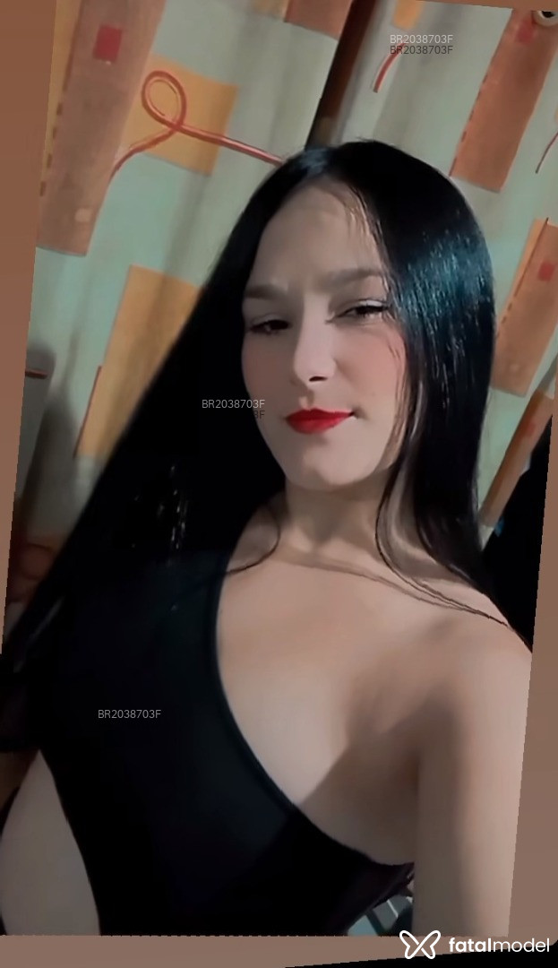 Acompanhante mulher morena (o) de olhos castanhos em Virtual - Vitoria