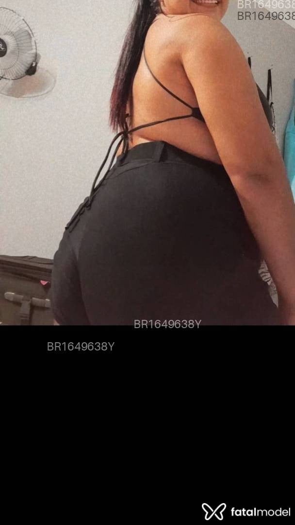 Acompanhante mulher morena (o) de olhos pretos em Sapezal - Rafaella