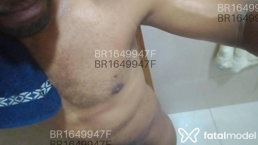 Acompanhante homem morena (o) de olhos pretos em Poços de Caldas - Lucasxxt