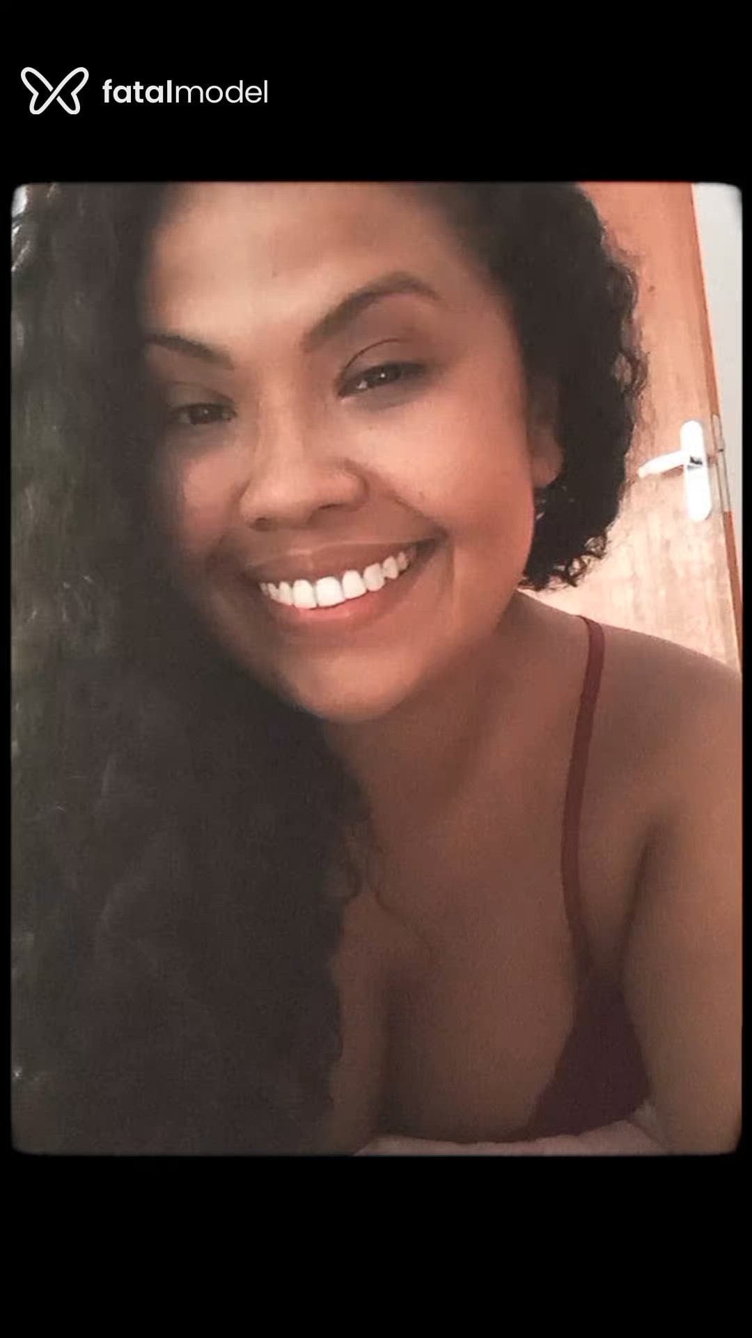 Acompanhante mulher morena (o) de olhos castanhos - Babi Morena Acompanhante mulher morena (o) de olhos castanhos - Babi Morena