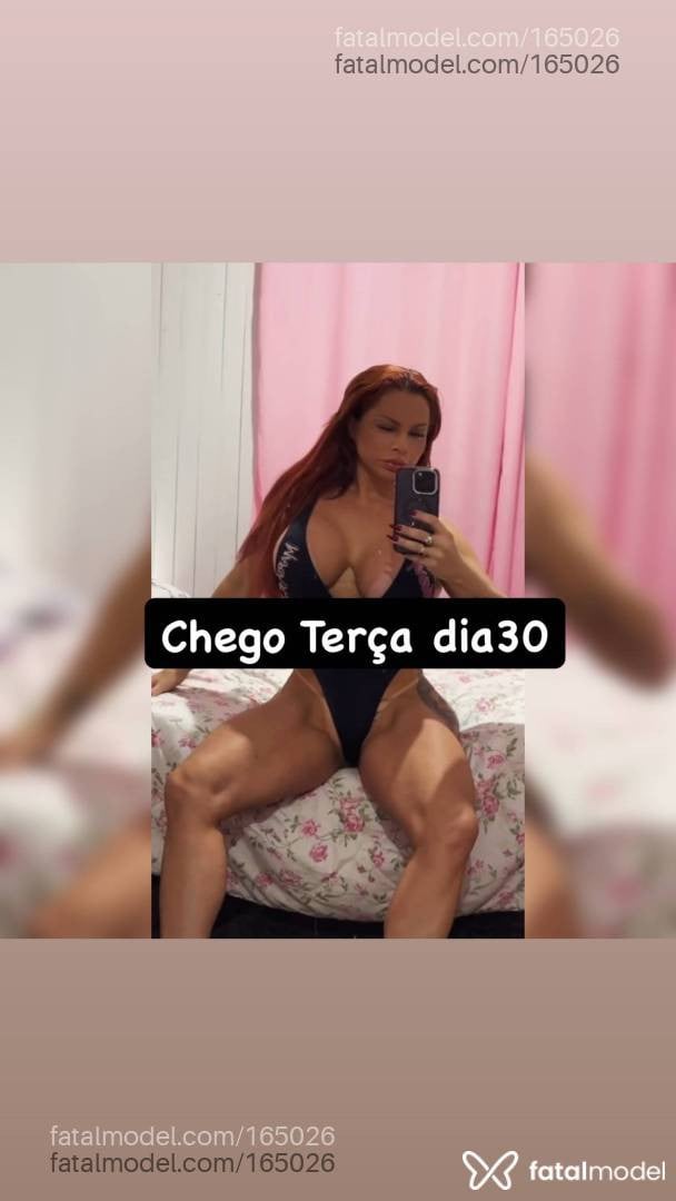 Acompanhante mulher ruiva (o) de olhos verdes em Santa Cruz do Sul - FERRARI NOVIDADY