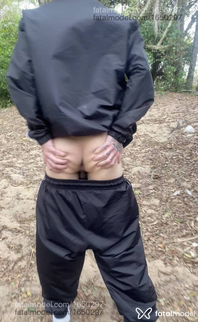 Acompanhante homem morena (o) de olhos castanhos - Novinhomagrinho