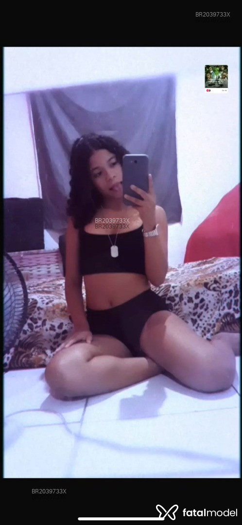 Acompanhante mulher com cabelo castanho de olhos castanhos em Vassouras Acompanhante mulher com cabelo castanho de olhos castanhos em Vassouras - Raquelzinha