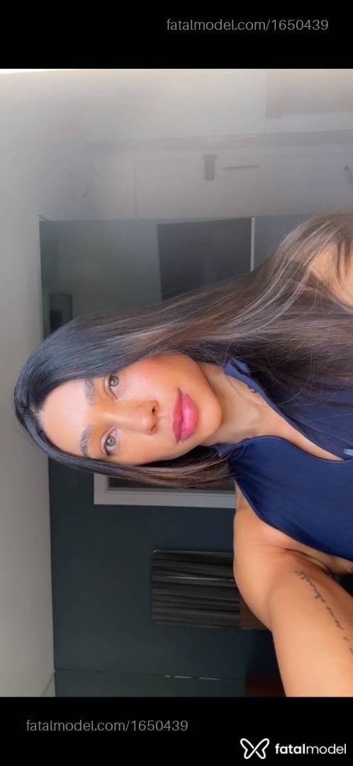 Acompanhante mulher com cabelo castanho de olhos verdes em Ribeirão Preto - Luana Ferraz