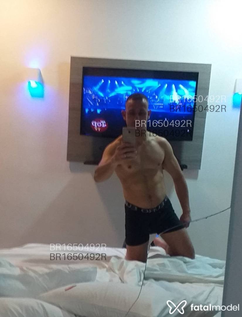 Acompanhante homem com cabelo castanho de olhos castanhos em Porto Alegre - Rodolfinhoo