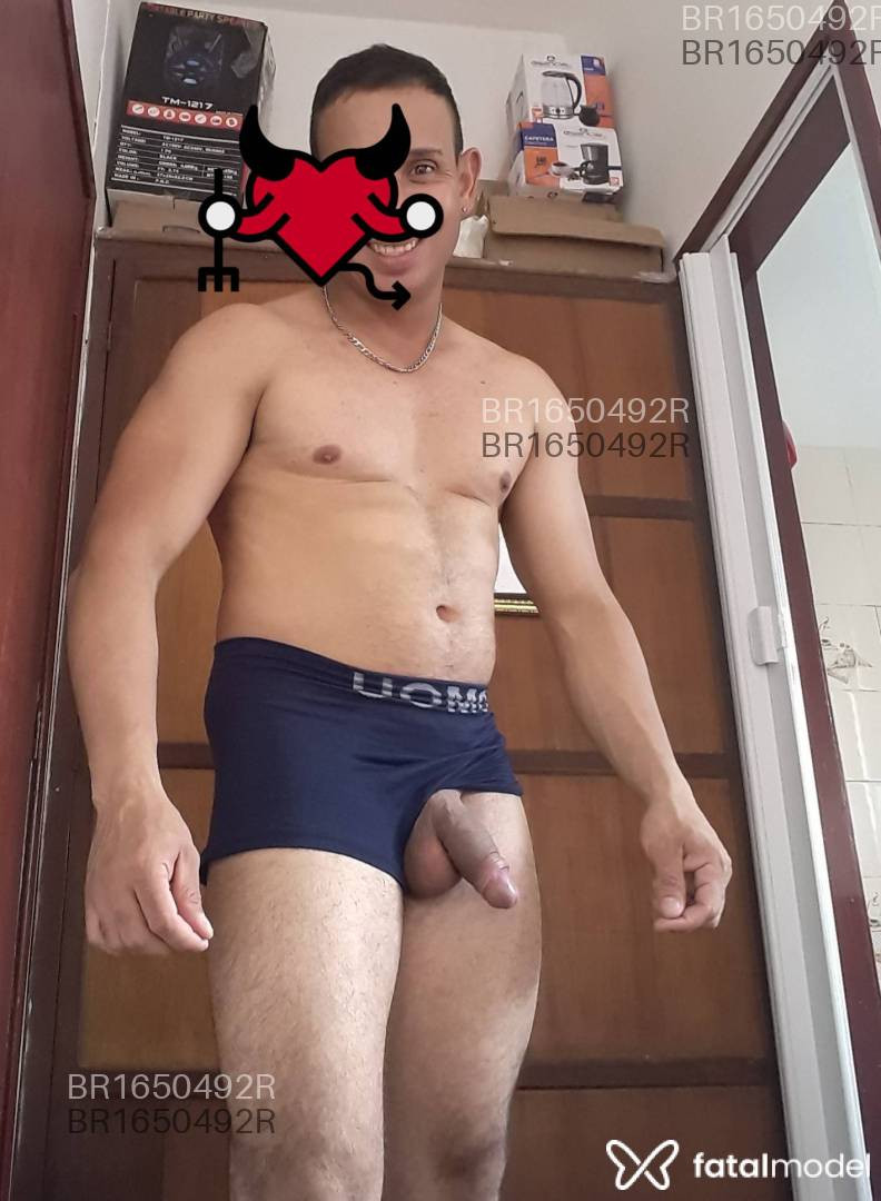 Acompanhante homem com cabelo castanho de olhos castanhos em Porto Alegre - Rodolfinhoo