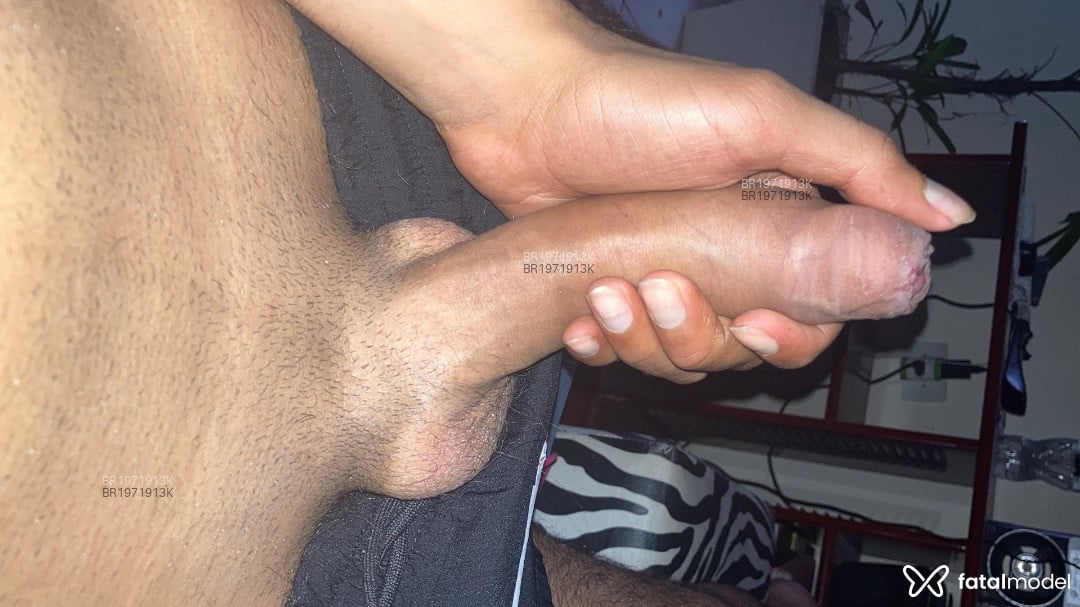 Acompanhante homem com cabelo castanho de olhos castanhos em São Paulo Acompanhante homem com cabelo castanho de olhos castanhos em São Paulo - Gaabs