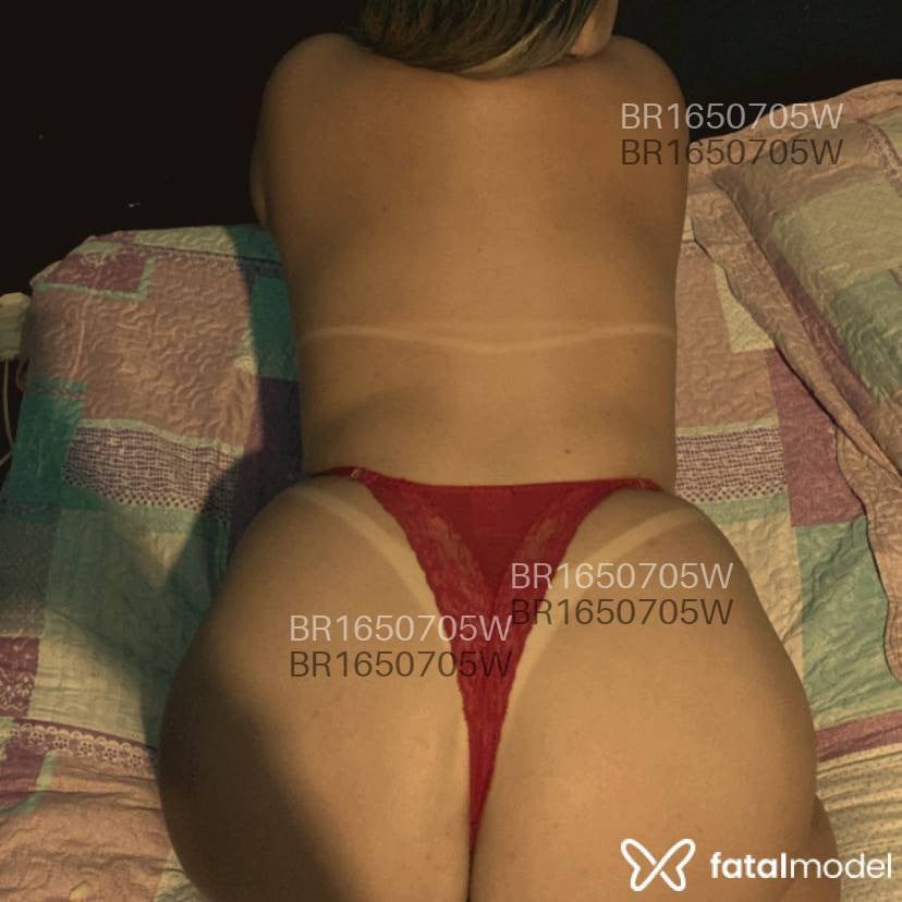 Acompanhante mulher loira (o) de olhos castanhos em São Lourenço Acompanhante mulher loira (o) de olhos castanhos em São Lourenço - Bruna