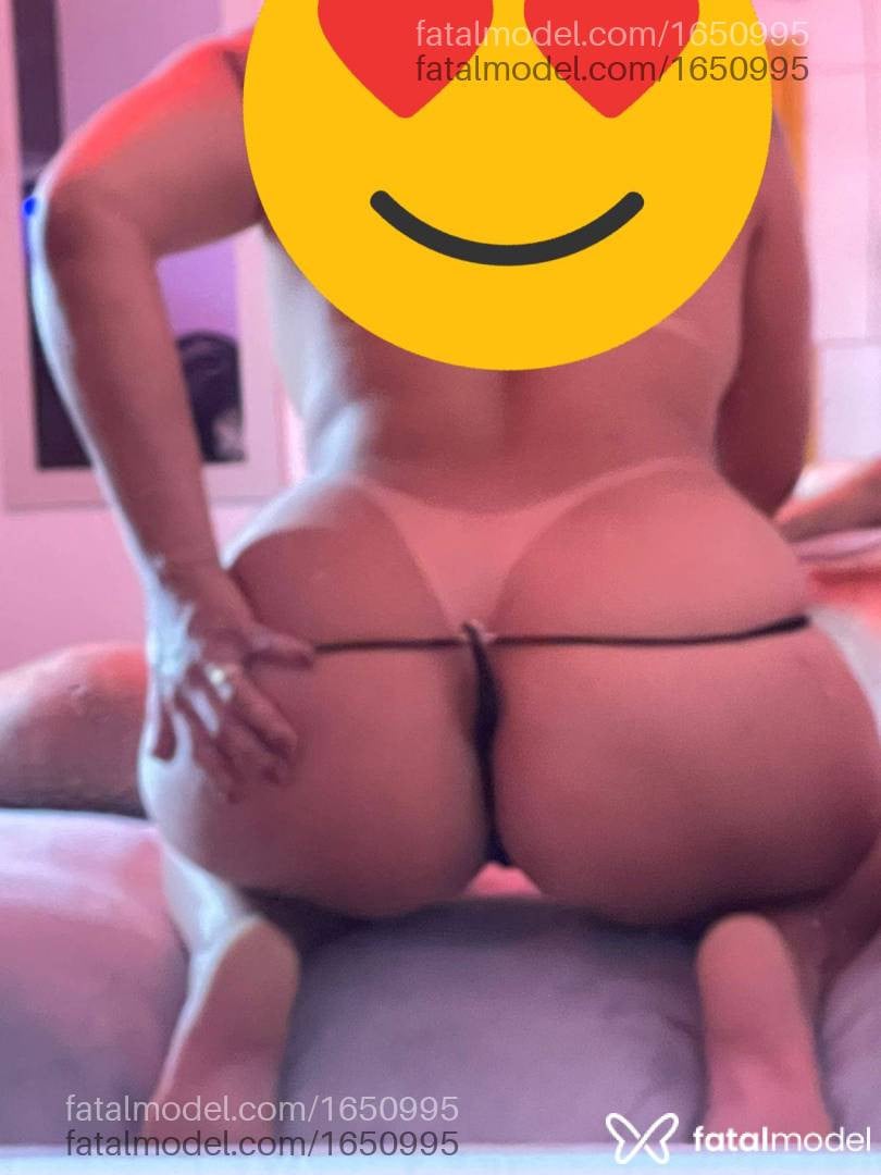 Acompanhante mulher morena (o) de olhos castanhos - Lilian