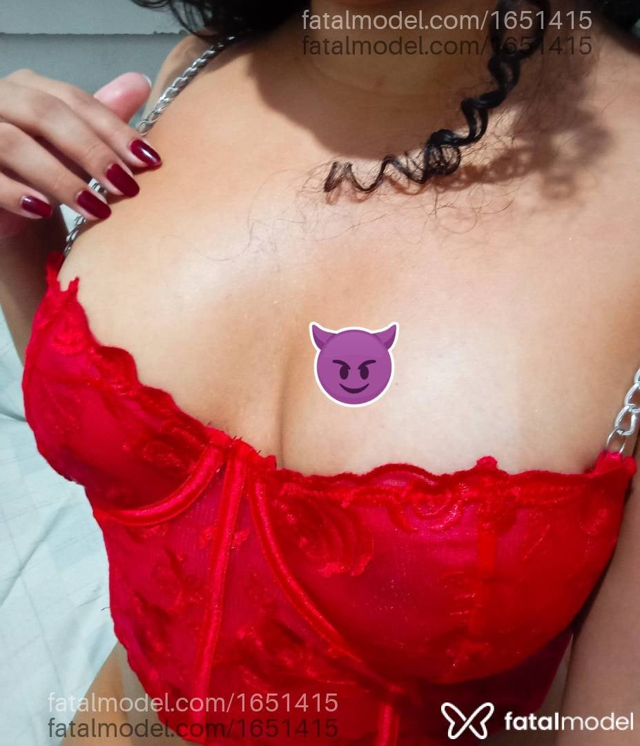Acompanhante mulher morena (o) de olhos pretos em Virtual - Morena Cacheadaa