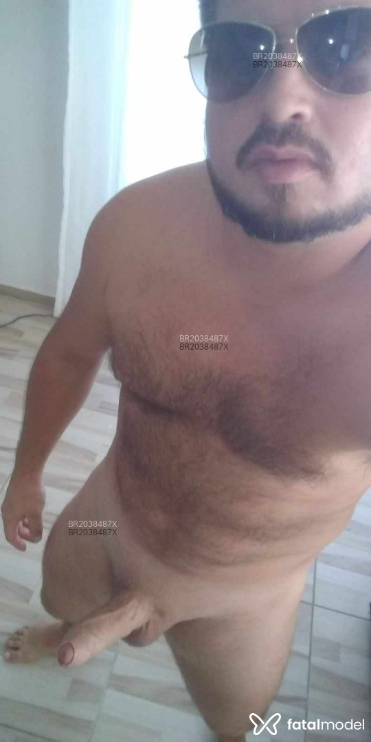 Acompanhante homem com cabelo castanho de olhos castanhos em Florianópolis - Raley