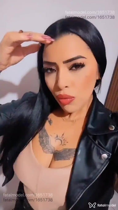 Acompanhante mulher morena (o) de olhos castanhos em Pato Branco Acompanhante mulher morena (o) de olhos castanhos em Pato Branco - Bia Gonçalves
