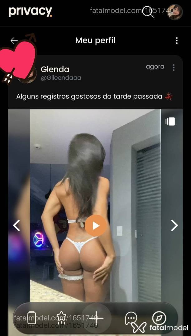 Acompanhante mulher trans morena (o) de olhos castanhos - Bella Campos