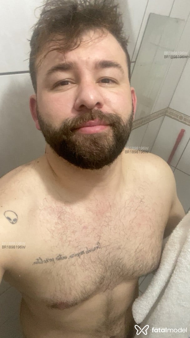 Acompanhante homem loira (o) de olhos castanhos em Porto Alegre - Nick