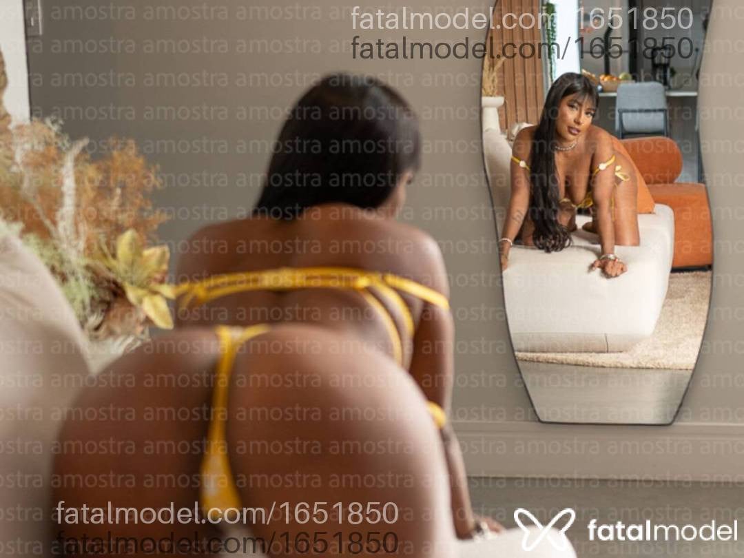 Acompanhante mulher morena (o) de olhos castanhos em Brusque - Nathalia