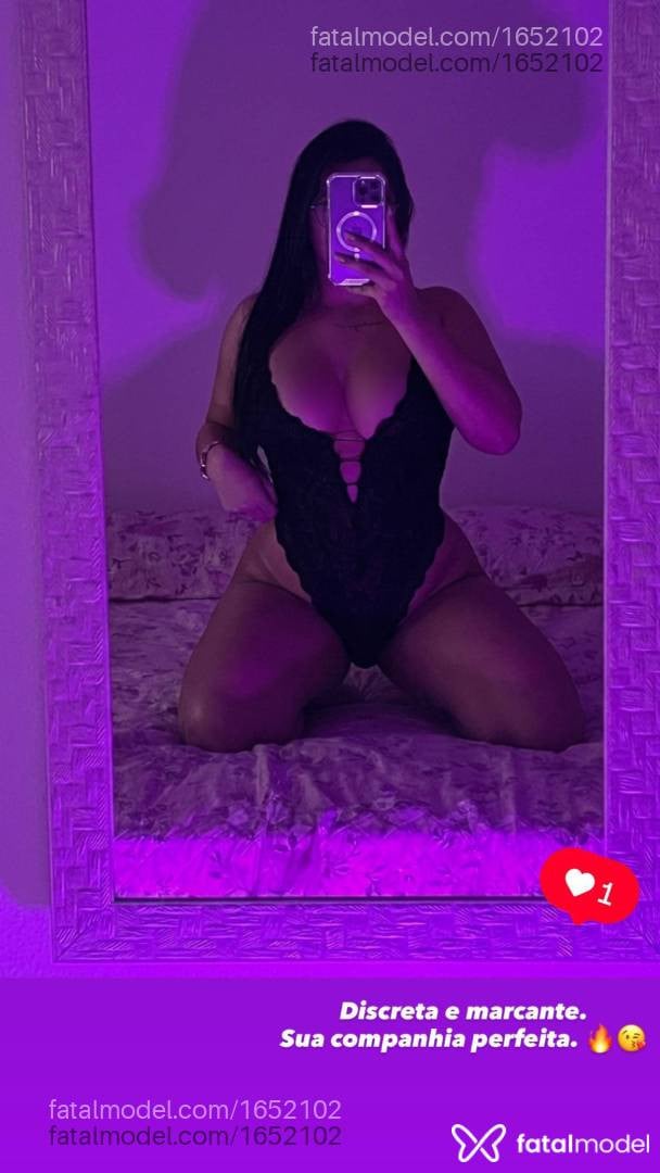 Acompanhante mulher morena (o) de olhos castanhos - Gabriela Santorini