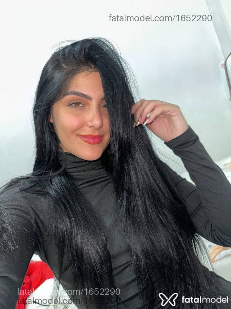 Acompanhante mulher morena (o) de olhos castanhos em Macaé - Bárbara