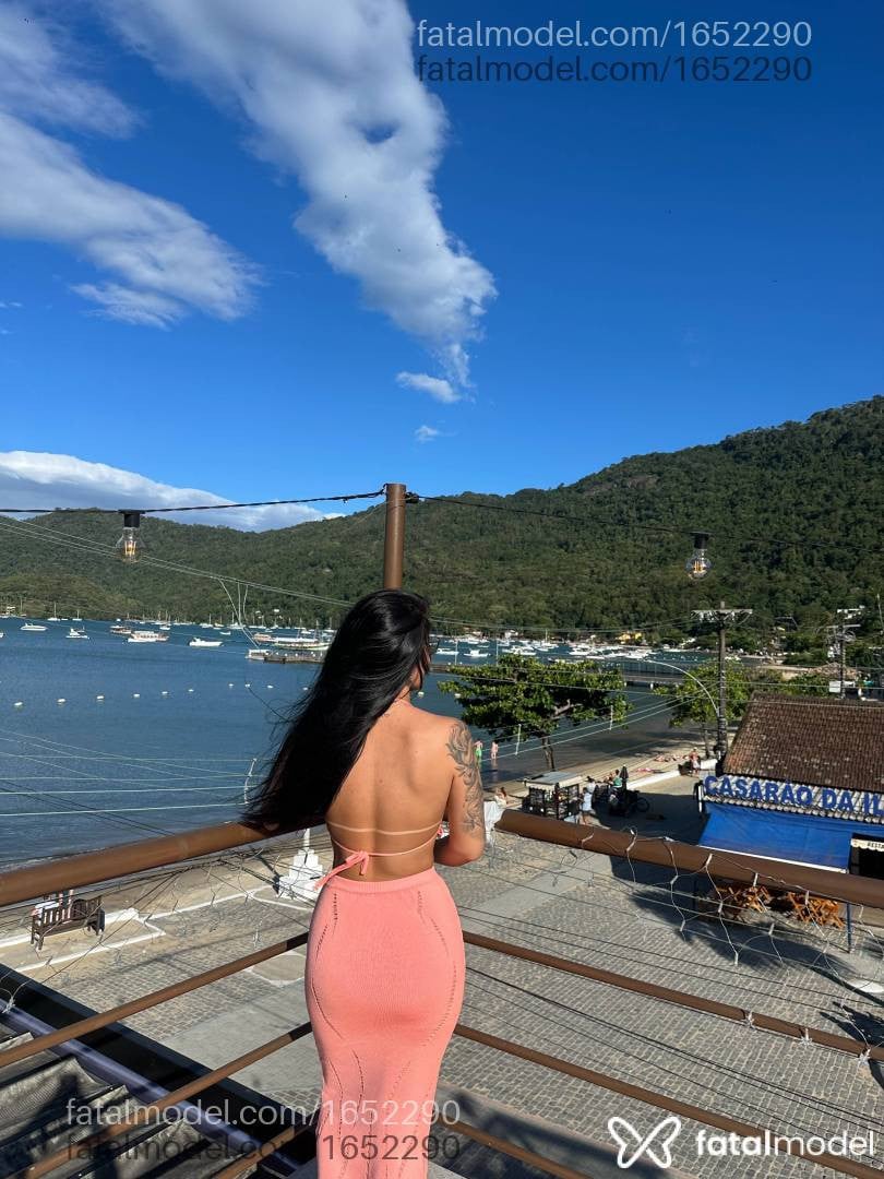 Acompanhante mulher morena (o) de olhos castanhos em Macaé - Bárbara
