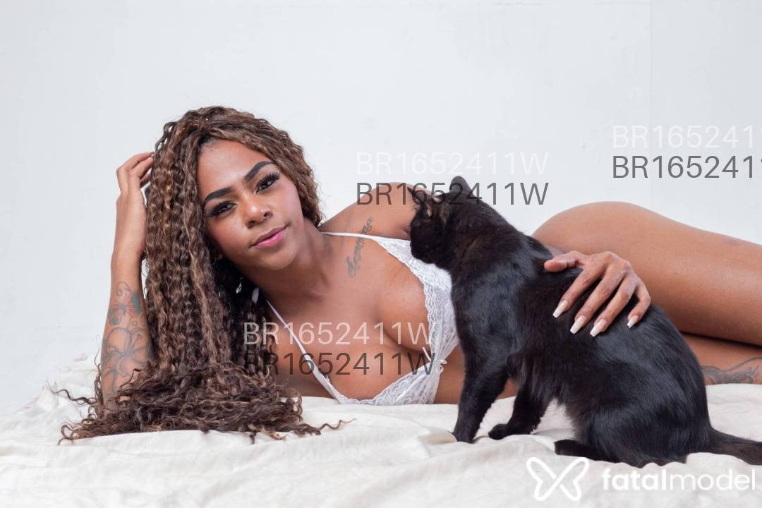 Acompanhante travesti morena (o) de olhos pretos em Uberlândia - Jéssica Alves