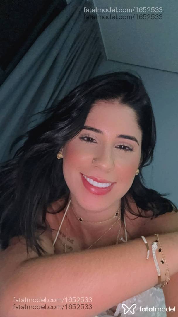 Acompanhante mulher morena (o) de olhos castanhos em Palmas - Livia