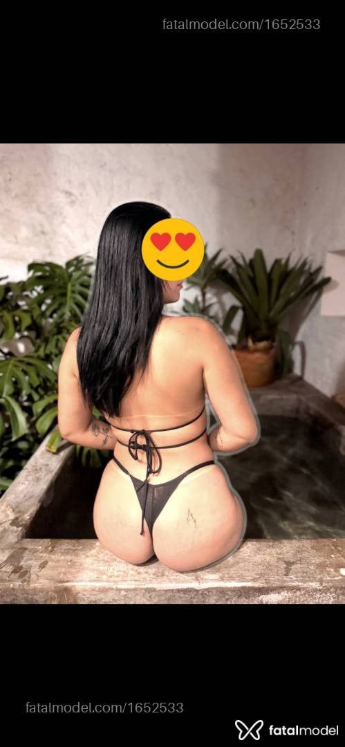 Acompanhante mulher morena (o) de olhos castanhos - Livia