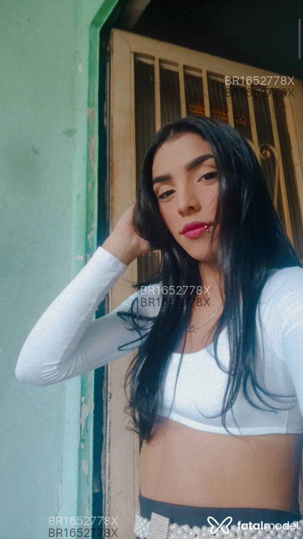 Acompanhante mulher morena (o) de olhos castanhos em Divinópolis - Melissa