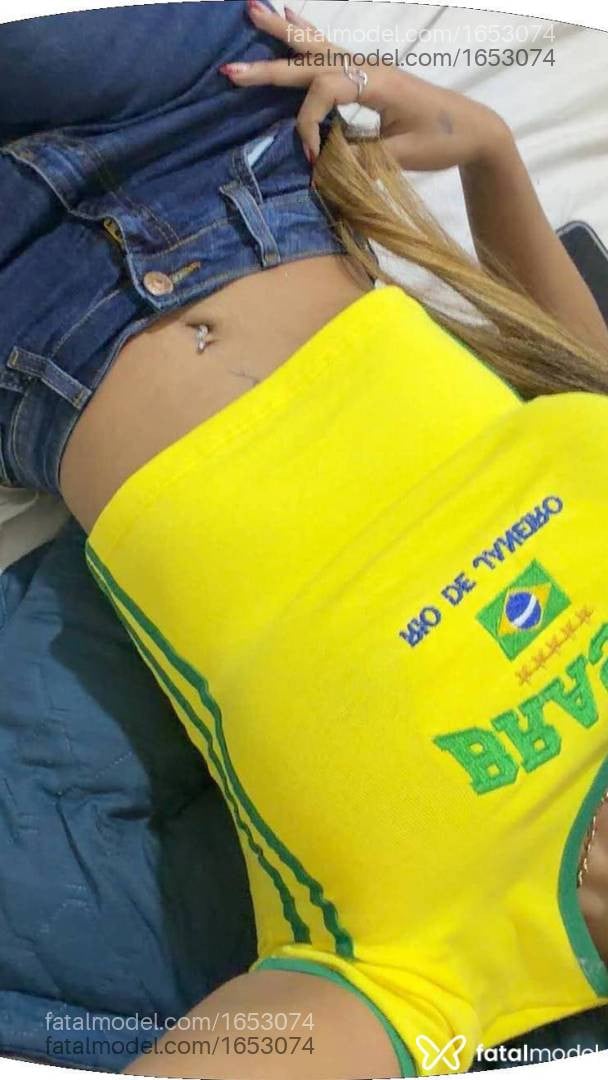 Acompanhante mulher morena (o) de olhos castanhos - Laura Bianca