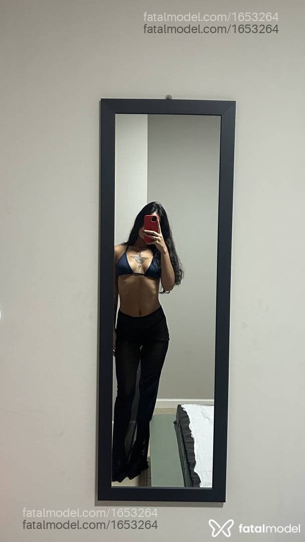 Acompanhante mulher morena (o) de olhos castanhos em Curitiba - Aurora Millani
