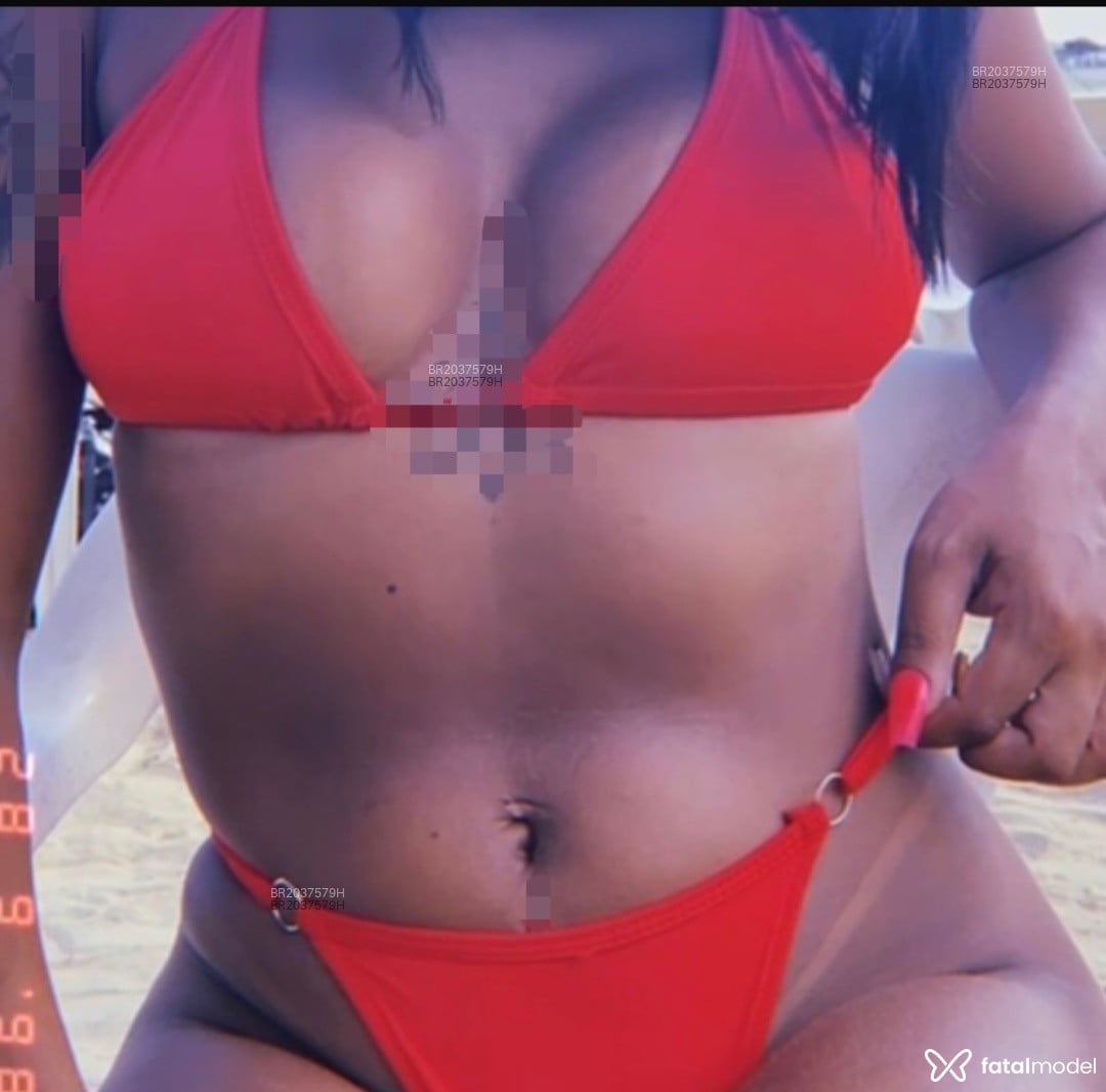 Acompanhante mulher morena (o) de olhos pretos em Praia Grande - Beatryz Duarte