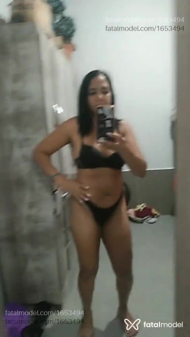 Acompanhante mulher morena (o) de olhos castanhos em Goiânia - Luana