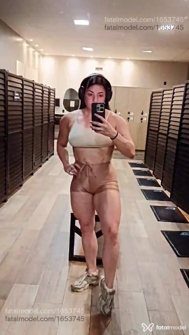 Acompanhante mulher morena (o) de olhos castanhos em Nova Friburgo - Clara Fit