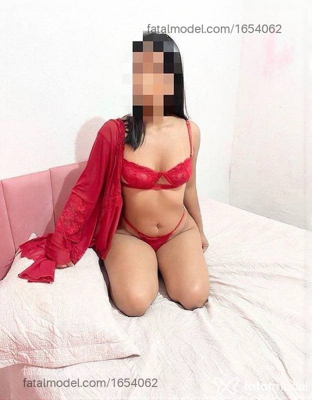 Acompanhante mulher morena (o) de olhos mel - Tália Mendes