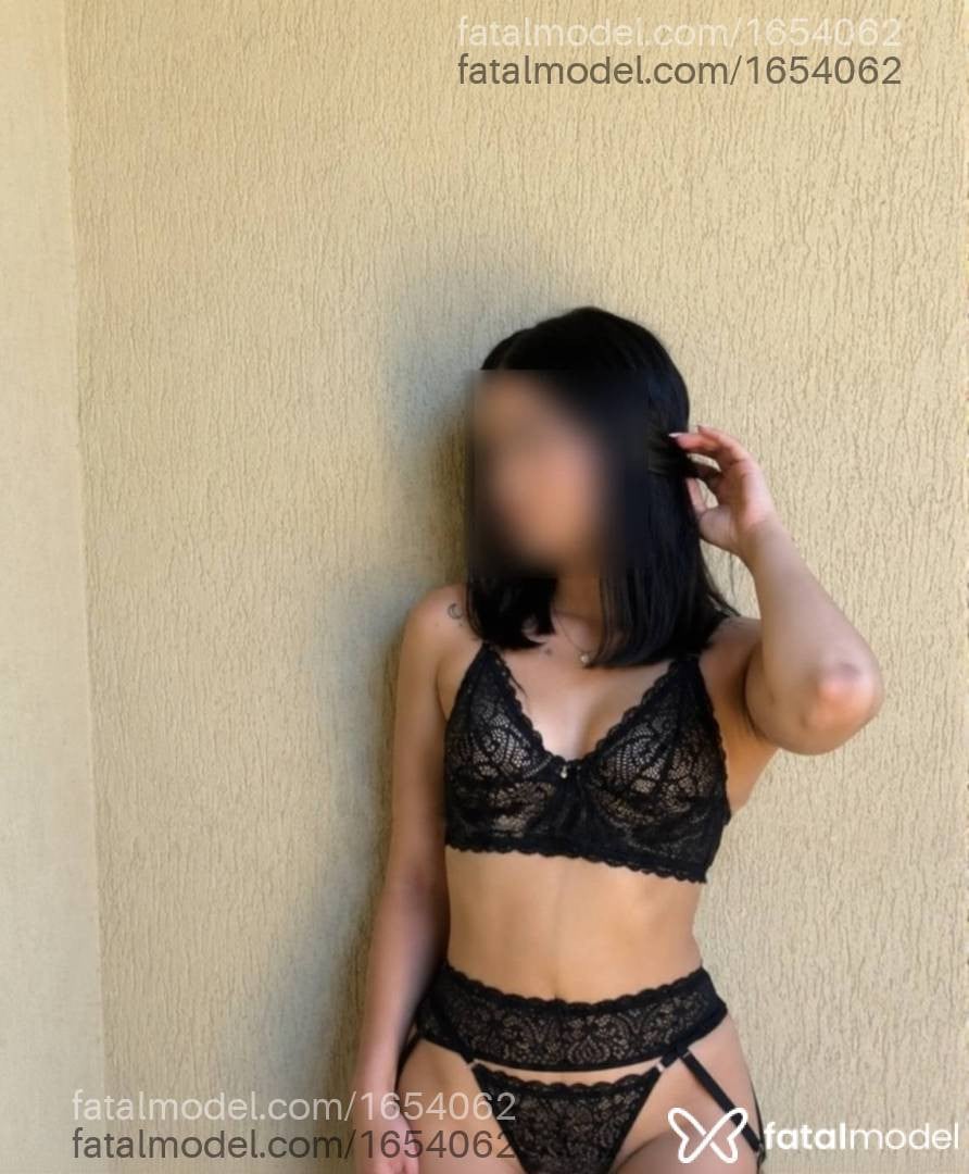 Acompanhante mulher morena (o) de olhos mel - Tália Mendes