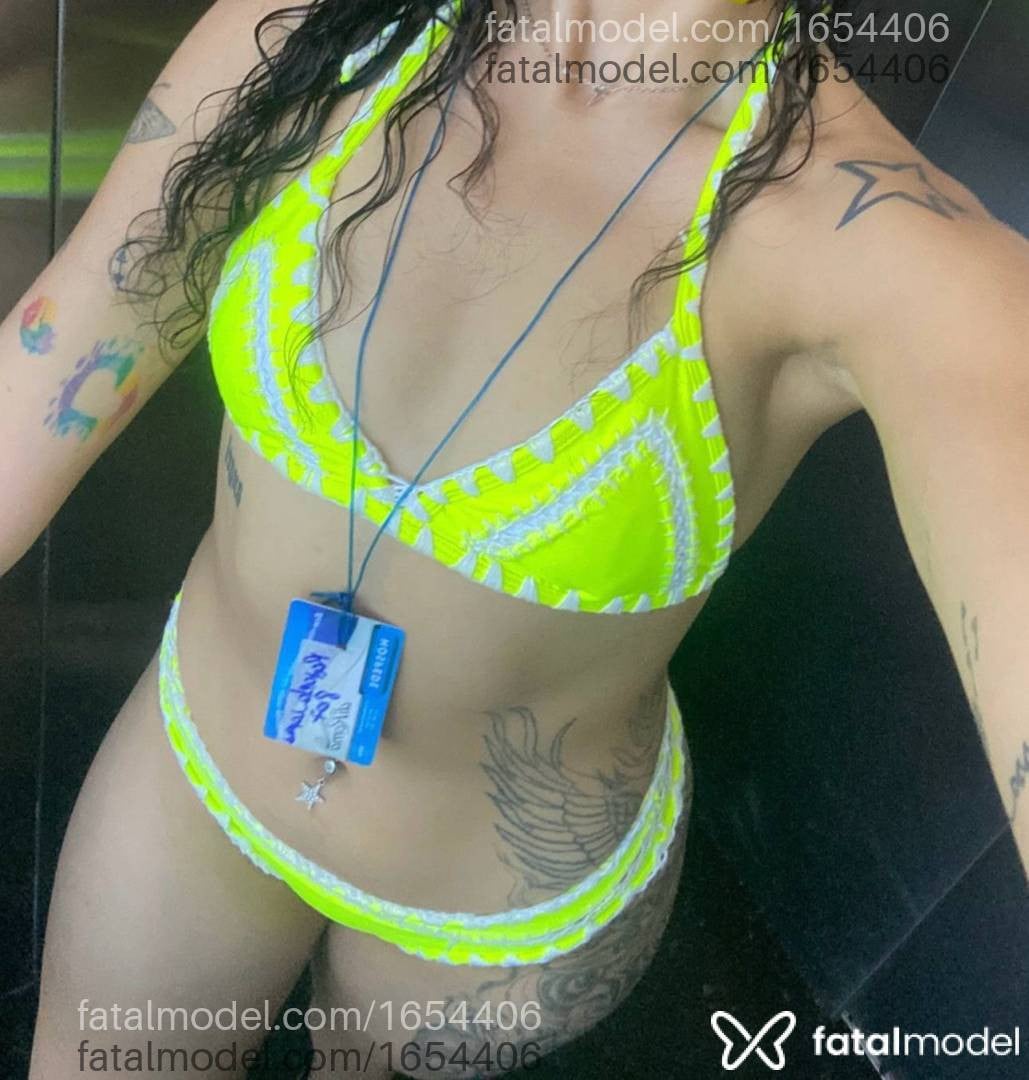 Acompanhante mulher morena (o) de olhos castanhos - Natasha Nunes