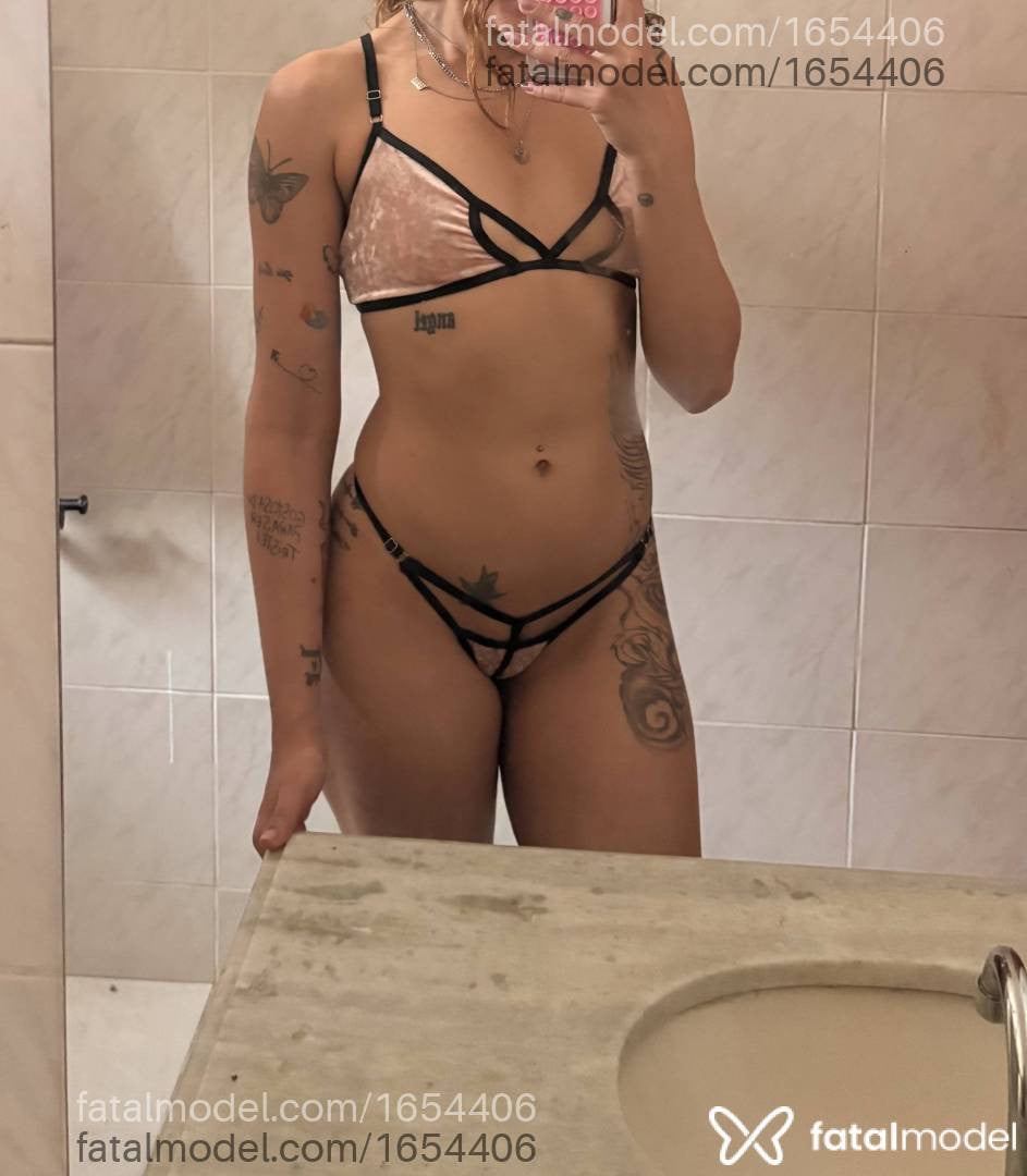 Acompanhante mulher morena (o) de olhos castanhos - Natasha Nunes