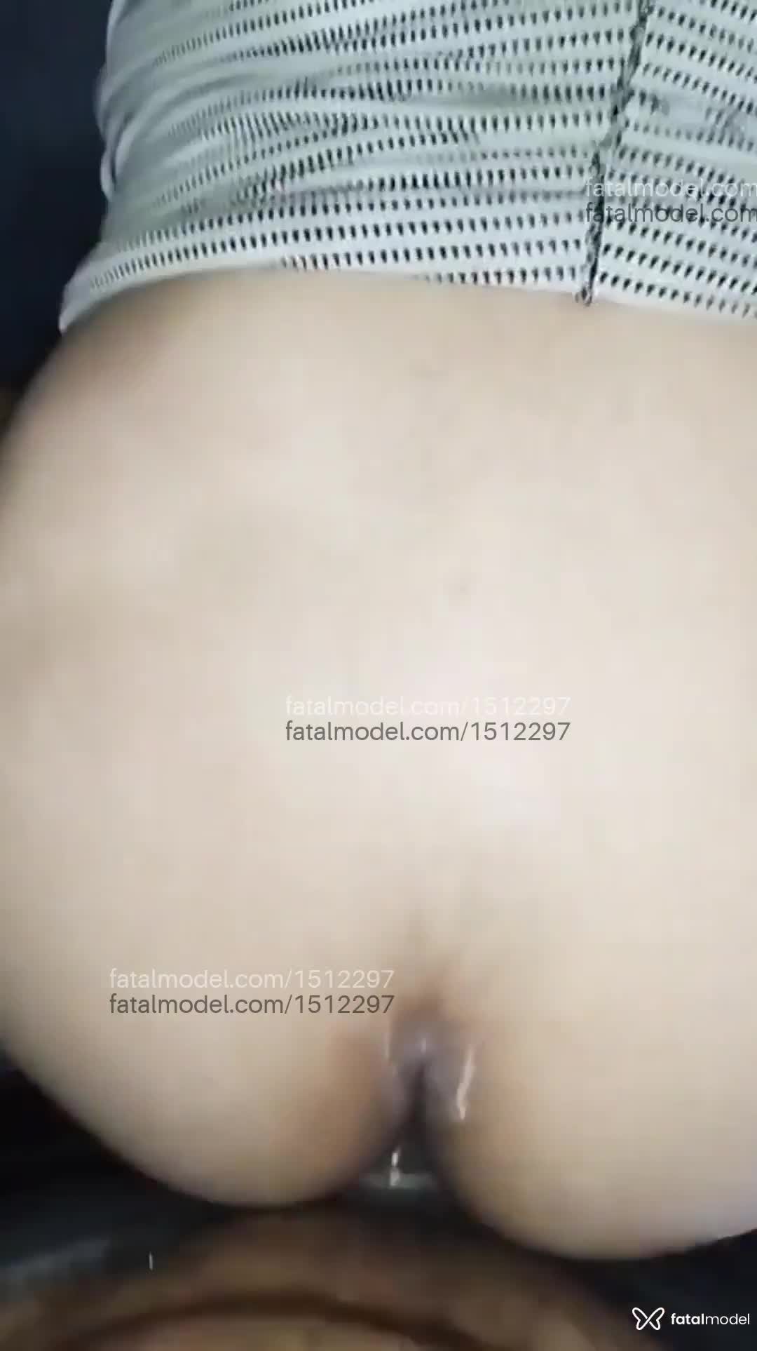 Acompanhante mulher trans com cabelo colorido de olhos castanhos em Araxá Acompanhante mulher trans com cabelo colorido de olhos castanhos em Araxá - Bianca Guimarães