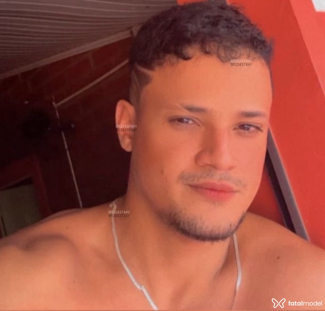 Acompanhante homem com cabelo castanho de olhos castanhos em Belo Horizonte - Douglas