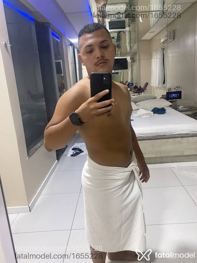 Acompanhante homem com cabelo castanho de olhos castanhos em Redenção Acompanhante homem com cabelo castanho de olhos castanhos em Redenção - Erick Gael