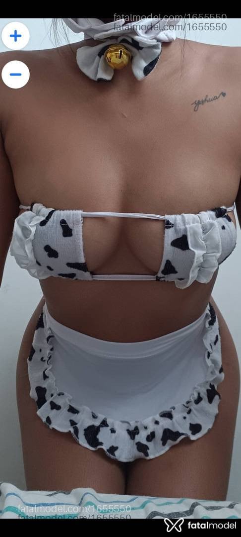 Acompanhante mulher com cabelo castanho de olhos castanhos em Virtual - Olivia