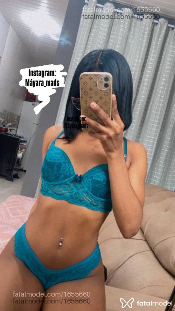 Acompanhante mulher morena (o) de olhos pretos - Máyara Mads