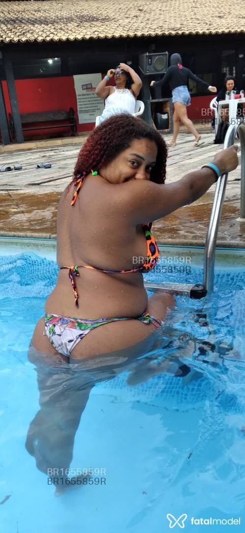 Acompanhante mulher ruiva (o) de olhos castanhos em Betim - Mariana Bastos